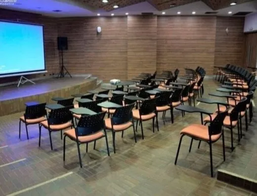 Auditorio Aurita López en Medellín: vista 2 de los espacios para eventos