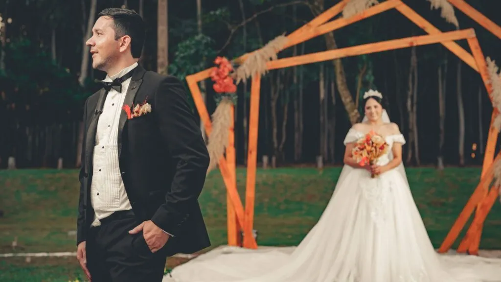 Cuánto cuesta un matrimonio en Colombia: las partidas del presupuesto y cómo repartirlo