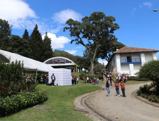 Hacienda El Noviciado en Cota: foto 1
