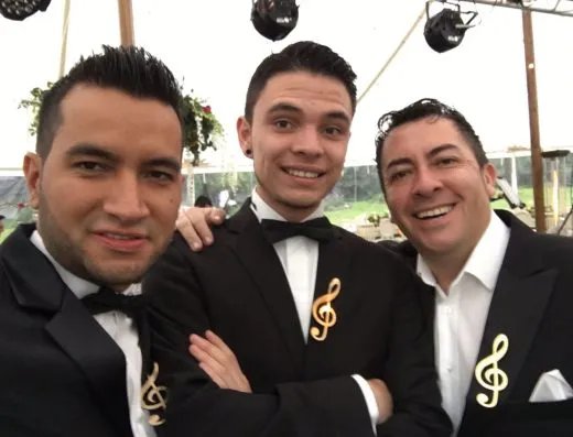 Latinos Grupo Musical en Bogotá: foto 1