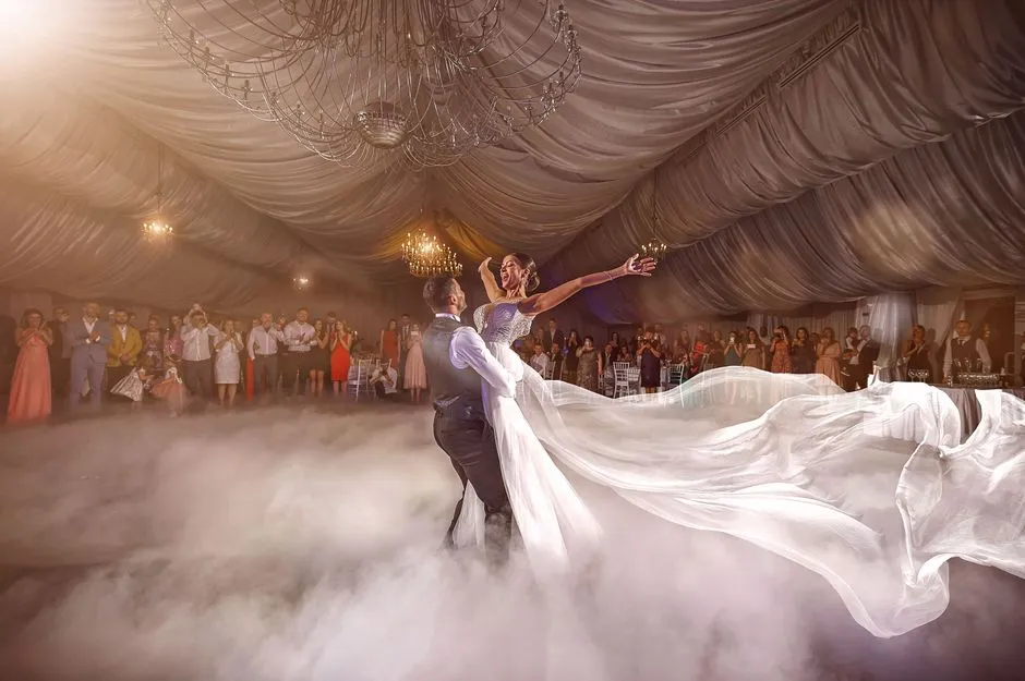 Imagen de referencia: dj para bodas