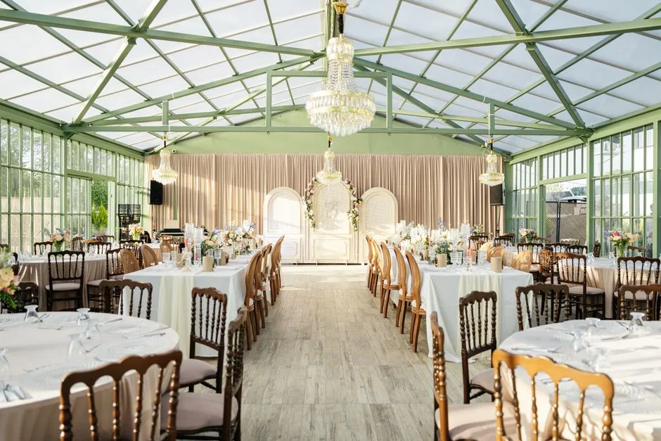 Imagen de referencia: salón de eventos para bodas