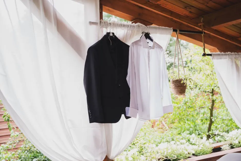 Imagen de referencia: trajes de novio para bodas