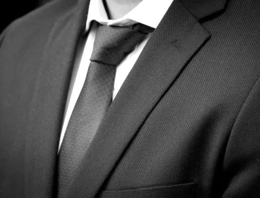 Imagen de referencia: trajes de novio para bodas
